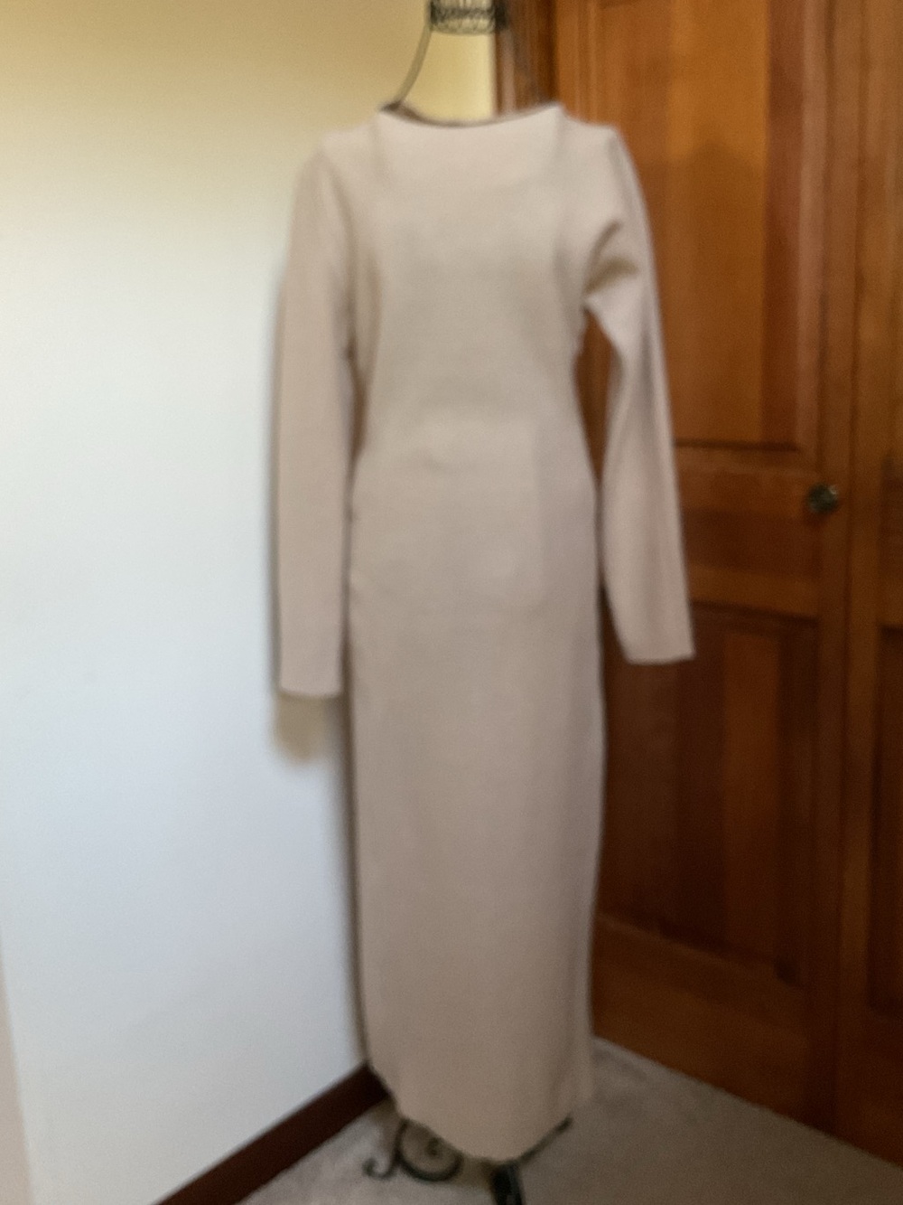 ZARA WOMEN IVORY ZW COLLECTION BOUCLÉ 100% WOOL MIDI DRESS SZ XS - Picture 2 of 12